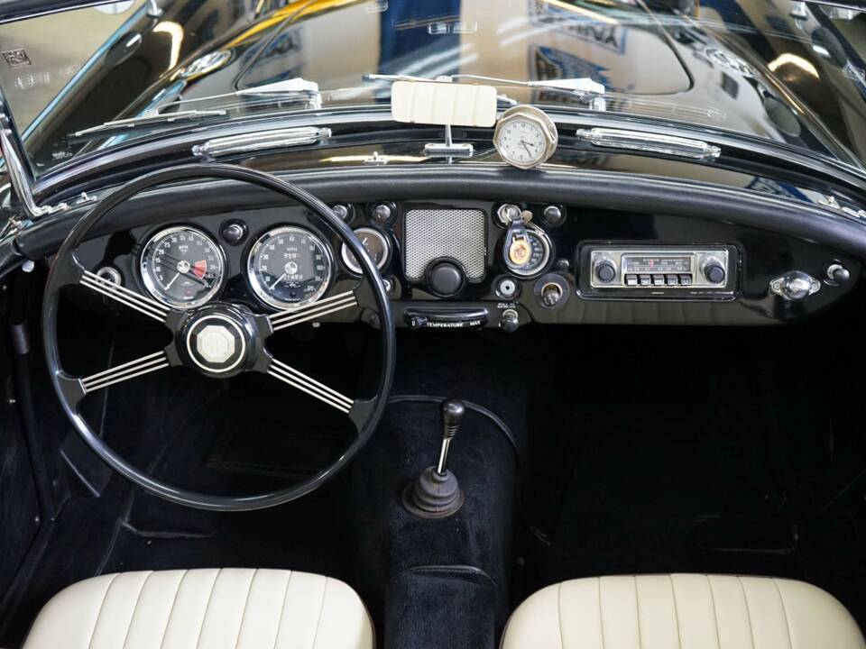 Immagine 32/46 di MG MGA 1500 (1959)