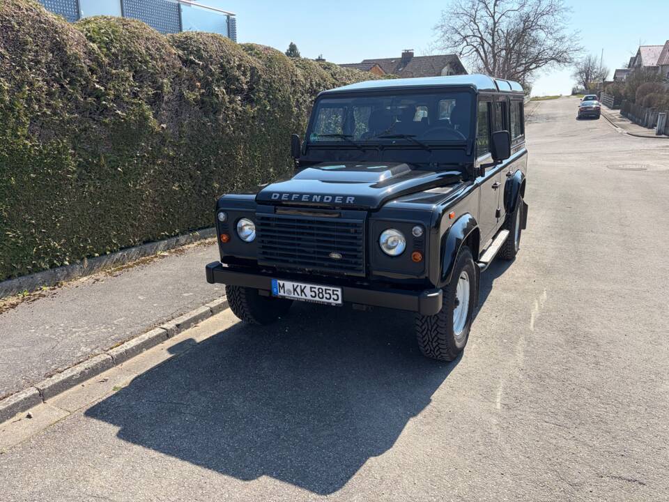 Bild 3/9 von Land Rover Defender 110 (2015)