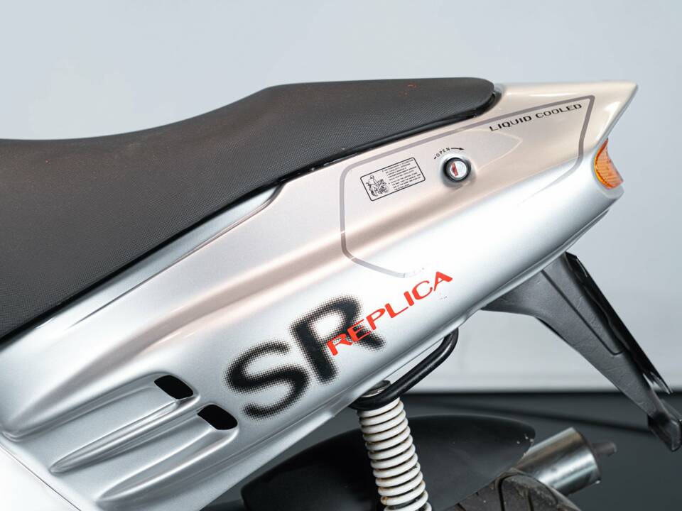 Imagen 23/26 de Aprilia DUMMY (1994)