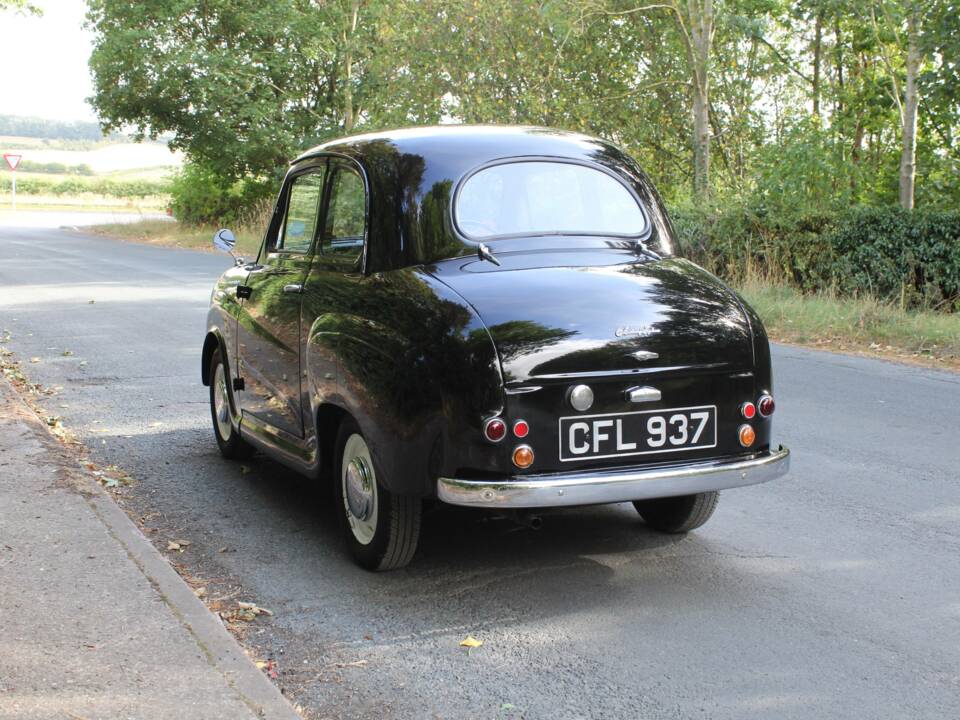 Image 4/16 of Austin A 30 Seven (1954)