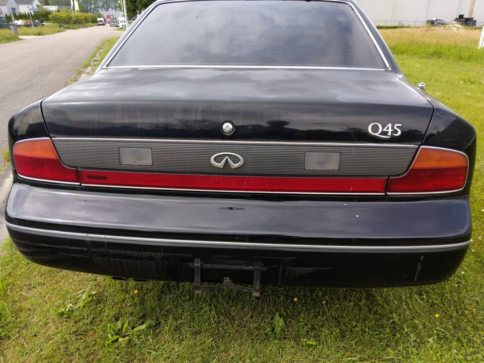 Immagine 7/76 di Infiniti Q45 (1994)
