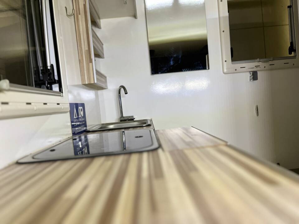 Bild 9/15 von Mercedes-Benz G 500 (lang) (1984)