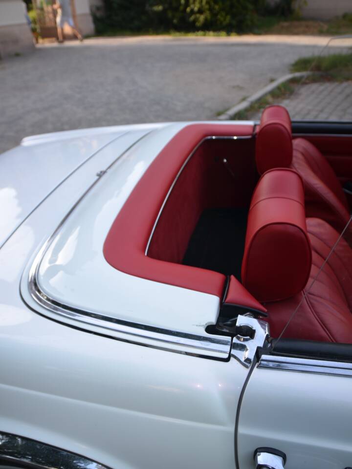 Bild 81/106 von Mercedes-Benz 280 SL (1969)
