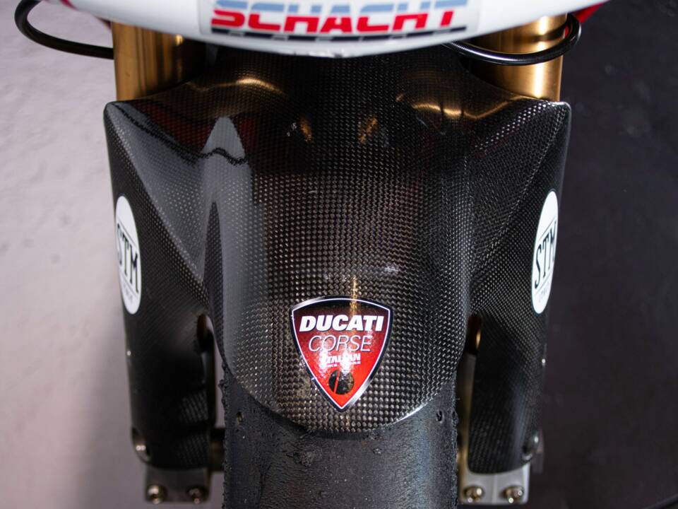 Imagen 37/50 de Ducati DUMMY (1999)