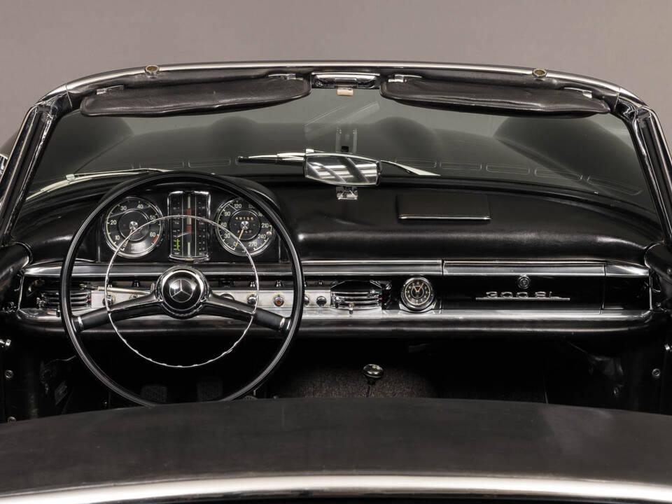 Bild 18/30 von Mercedes-Benz 300 SL Roadster (1962)