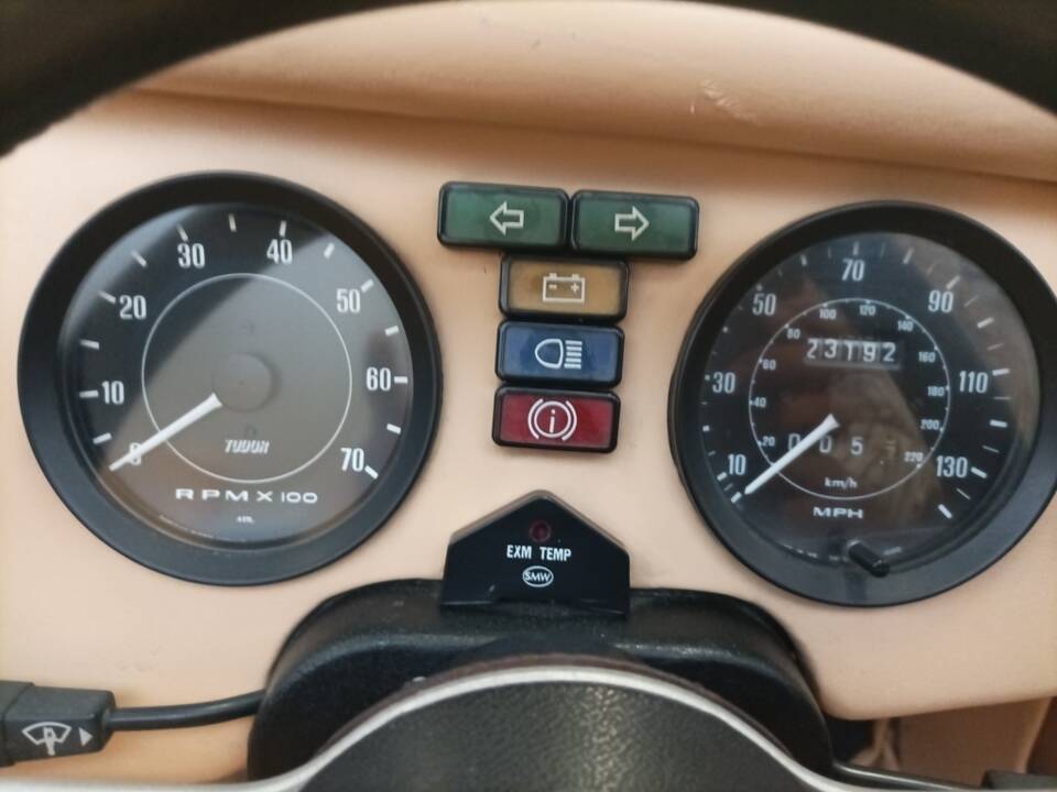 Image 27/33 of Morgan 4/4 1600 (1988)