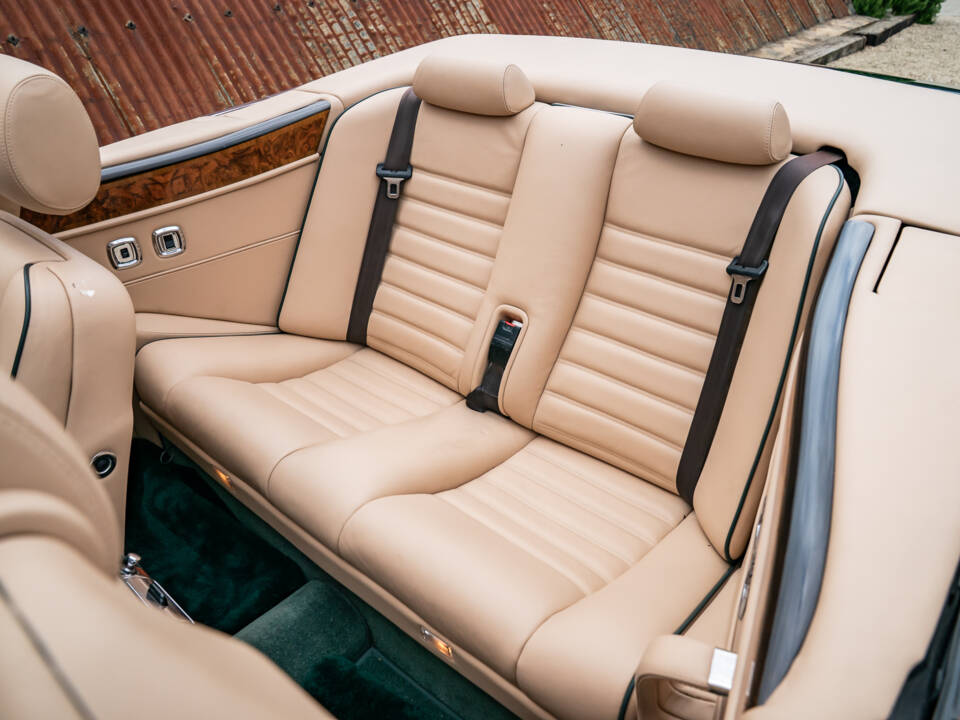 Bild 30/39 von Bentley Azure (1995)