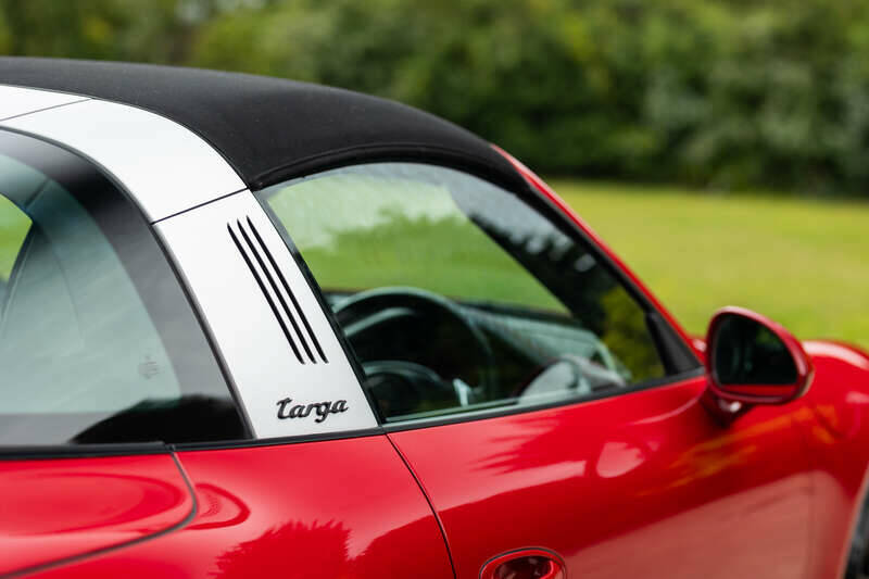 Immagine 16/50 di Porsche 911 Targa 4 GTS (2015)