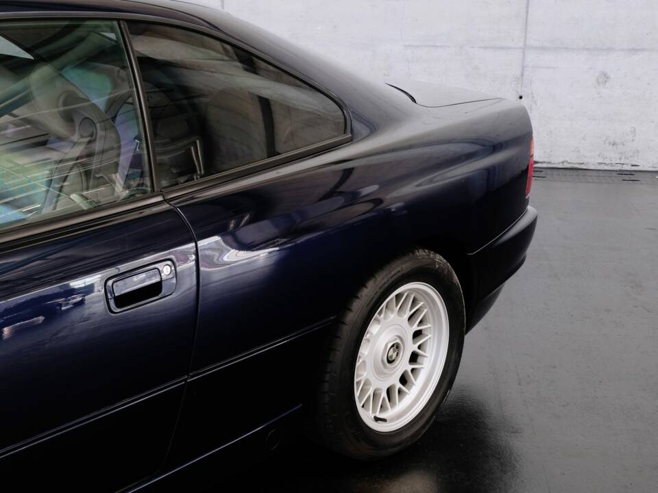 Imagen 37/37 de BMW 850i (1991)