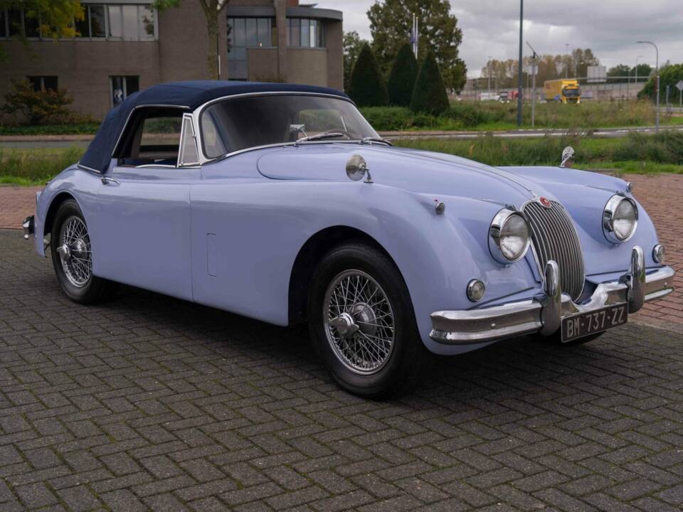 Image 6/9 of Jaguar XK 150 3.4 S DHC (1960)