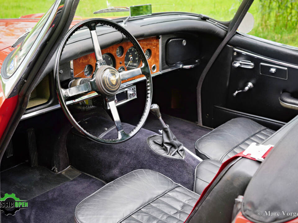 Afbeelding 8/50 van Jaguar XK 150 OTS (1958)