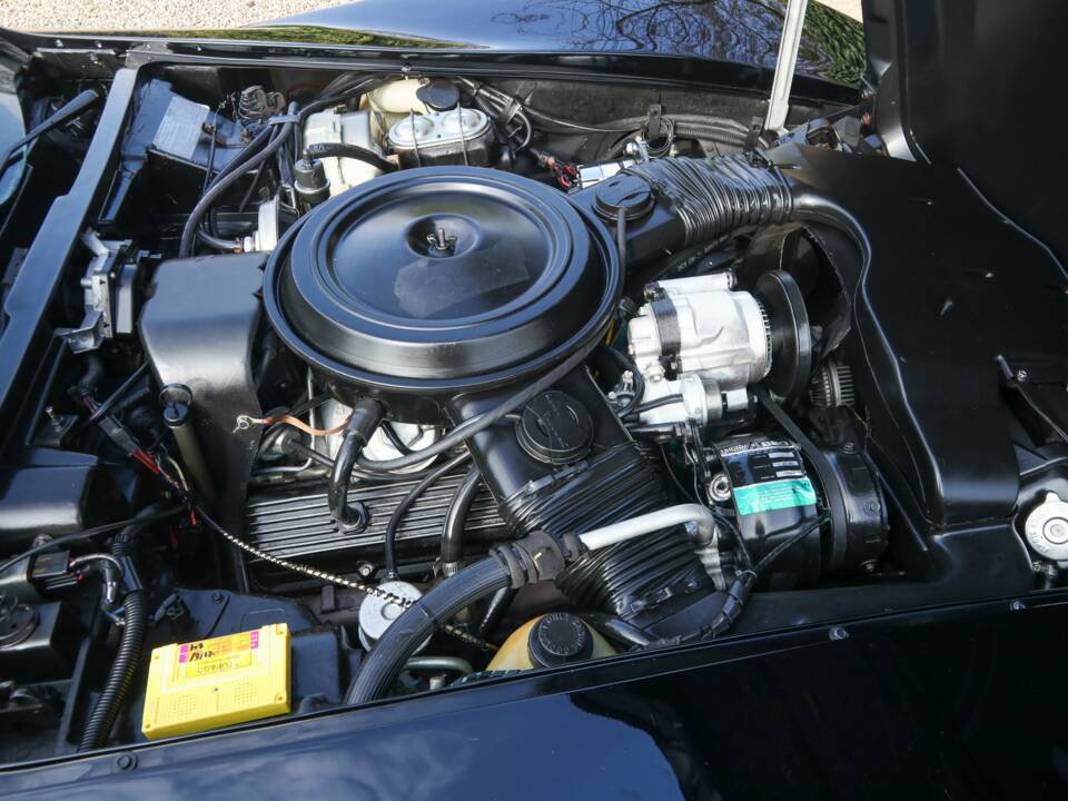 Image 23/50 of Chevrolet Corvette Indy Pace Car (1978)