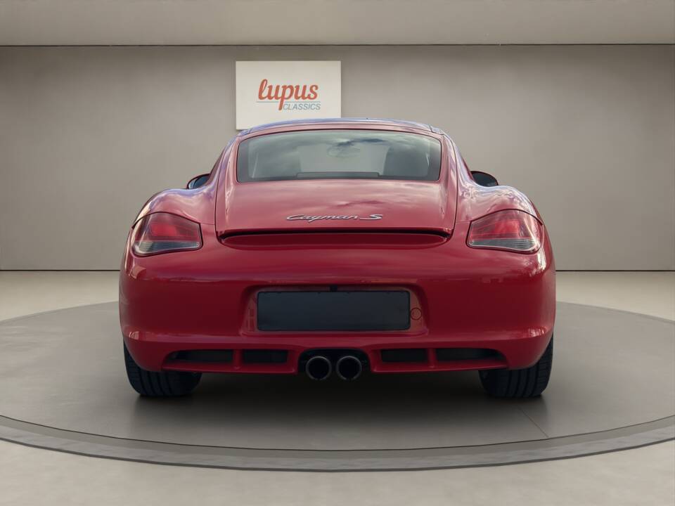 Image 7/28 of Porsche Cayman S (2011)