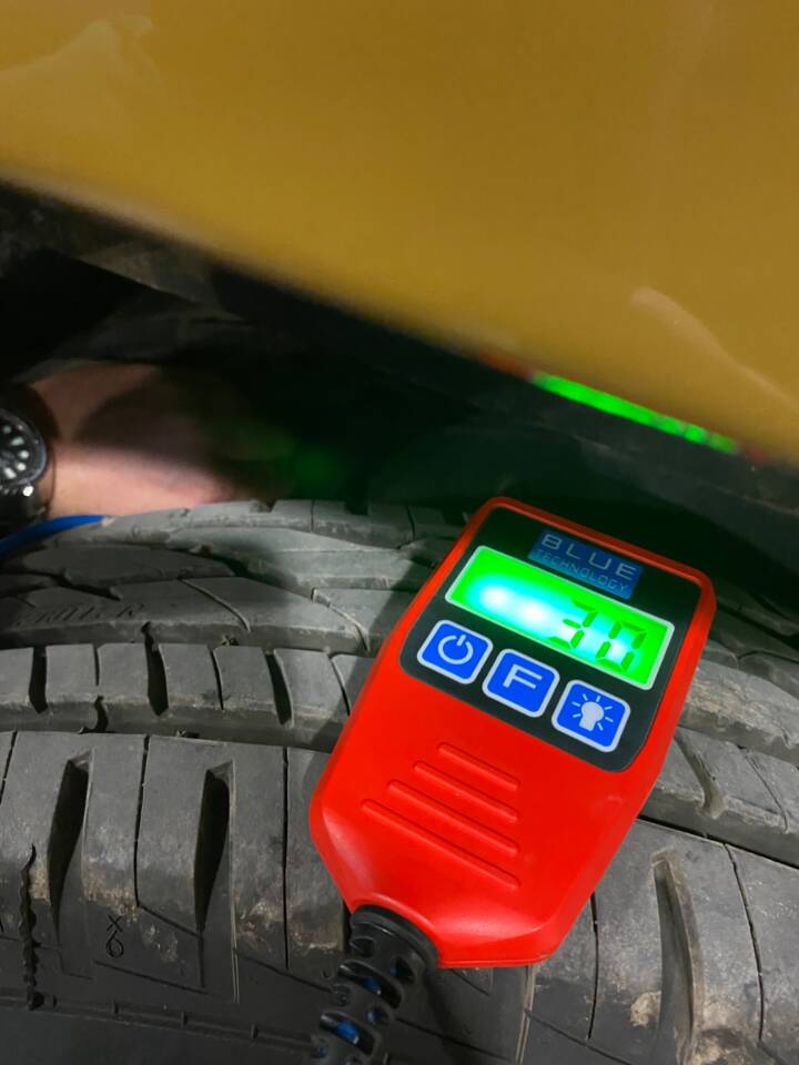 Bild 61/67 von Toyota Land Cruiser BJ 42 (1981)