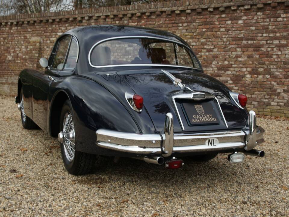 Image 26/50 of Jaguar XK 150 3.4 S FHC (1959)