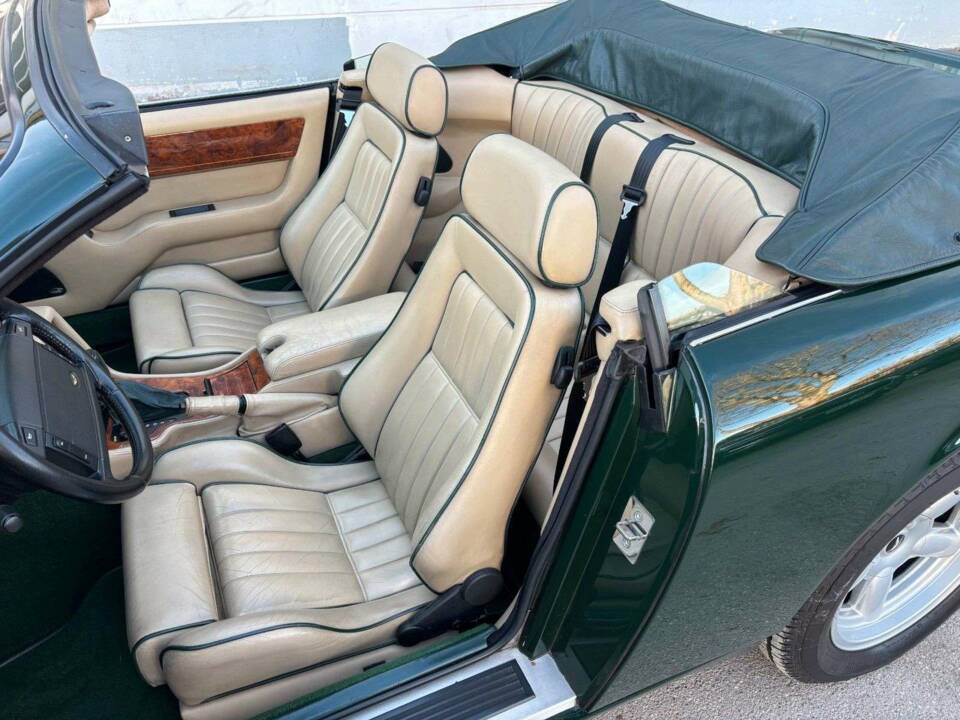 Bild 9/20 von Aston Martin Virage Volante (1994)