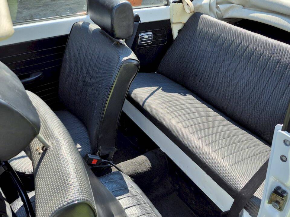 Image 36/73 of Volkswagen Beetle 1300 (1972)