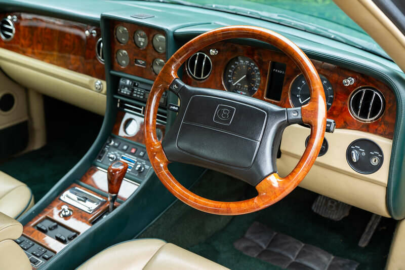 Afbeelding 40/50 van Bentley Continental S (1996)