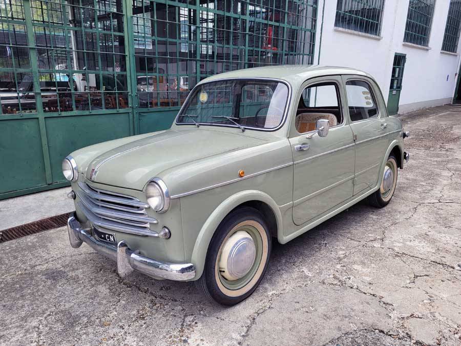 Image 3/33 de FIAT 1100-103 E (1954)