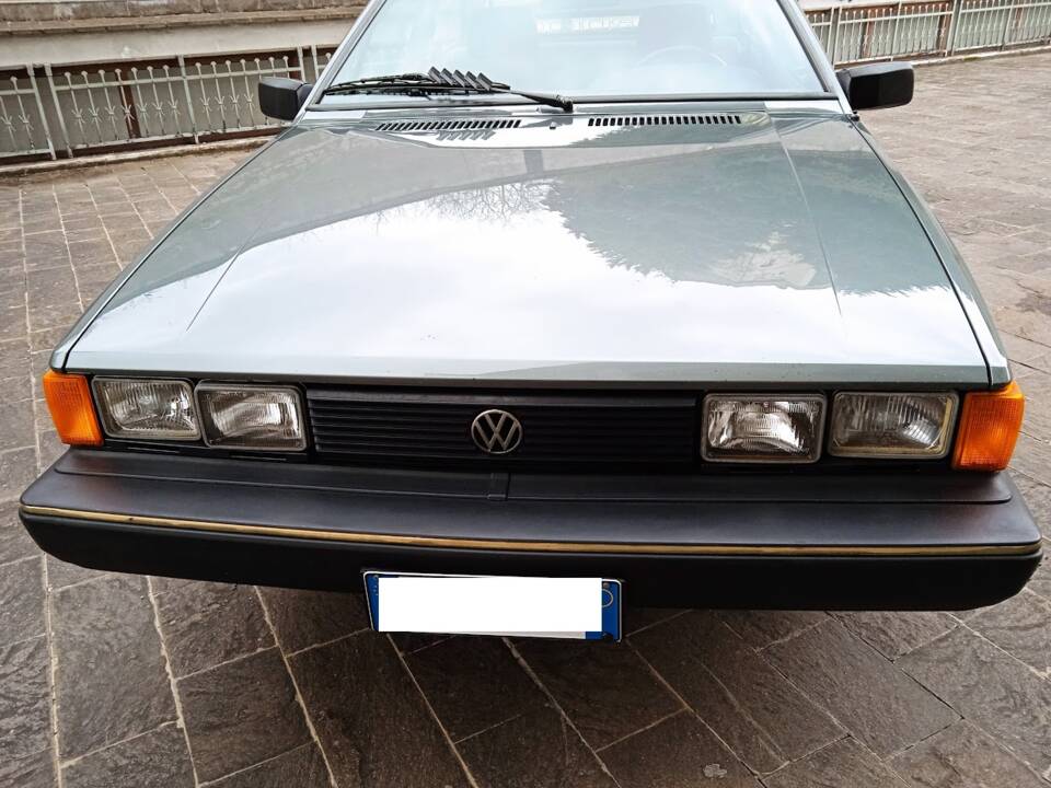 Image 17/67 de Volkswagen Scirocco II GT (1984)
