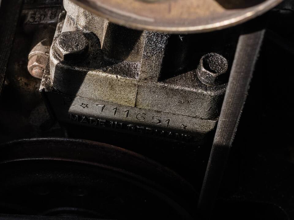 Image 43/48 of Porsche 356 C 1600 (1964)