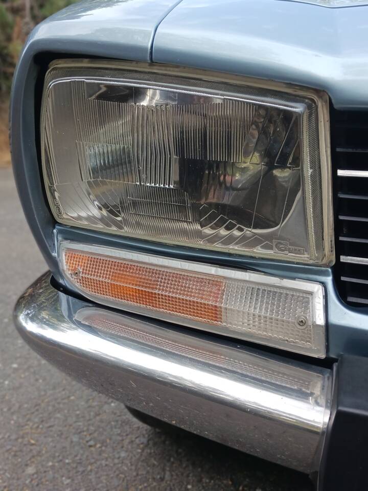 Bild 7/52 von Peugeot 504 (1979)