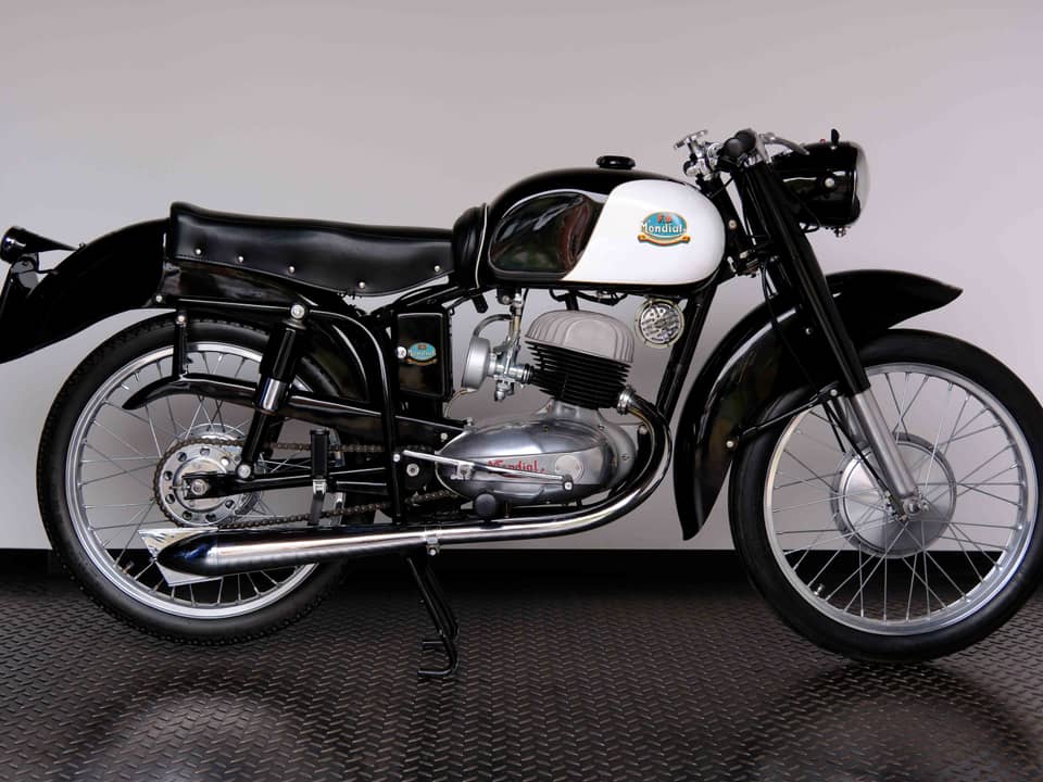 Image 1/68 of Mondial 160 Sport Lusso (1954)