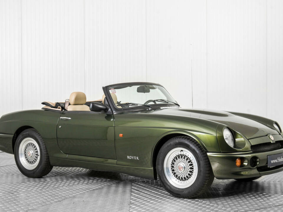 Image 5/50 of MG RV8 (1994)