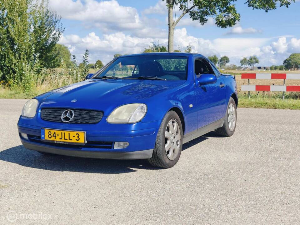 Bild 4/27 von Mercedes-Benz SLK 200 (1999)
