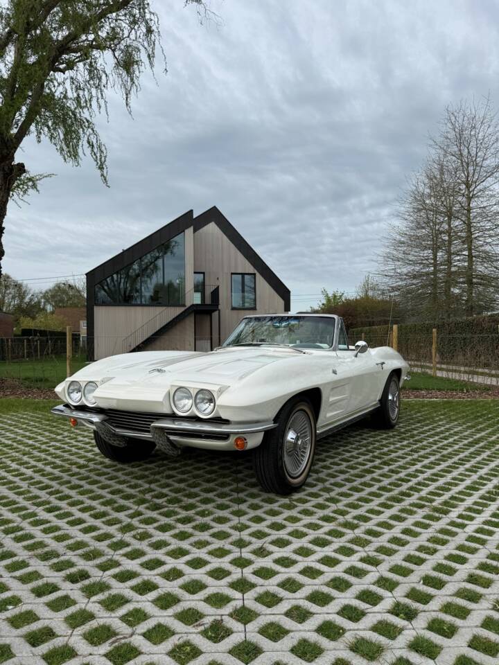 Imagen 18/38 de Chevrolet Corvette Sting Ray Convertible (1964)