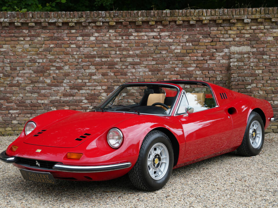 Immagine 1/50 di Ferrari Dino 246 GTS (1973)
