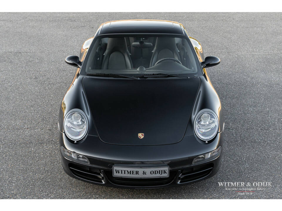 Image 11/29 of Porsche 911 Carrera 4S (2008)