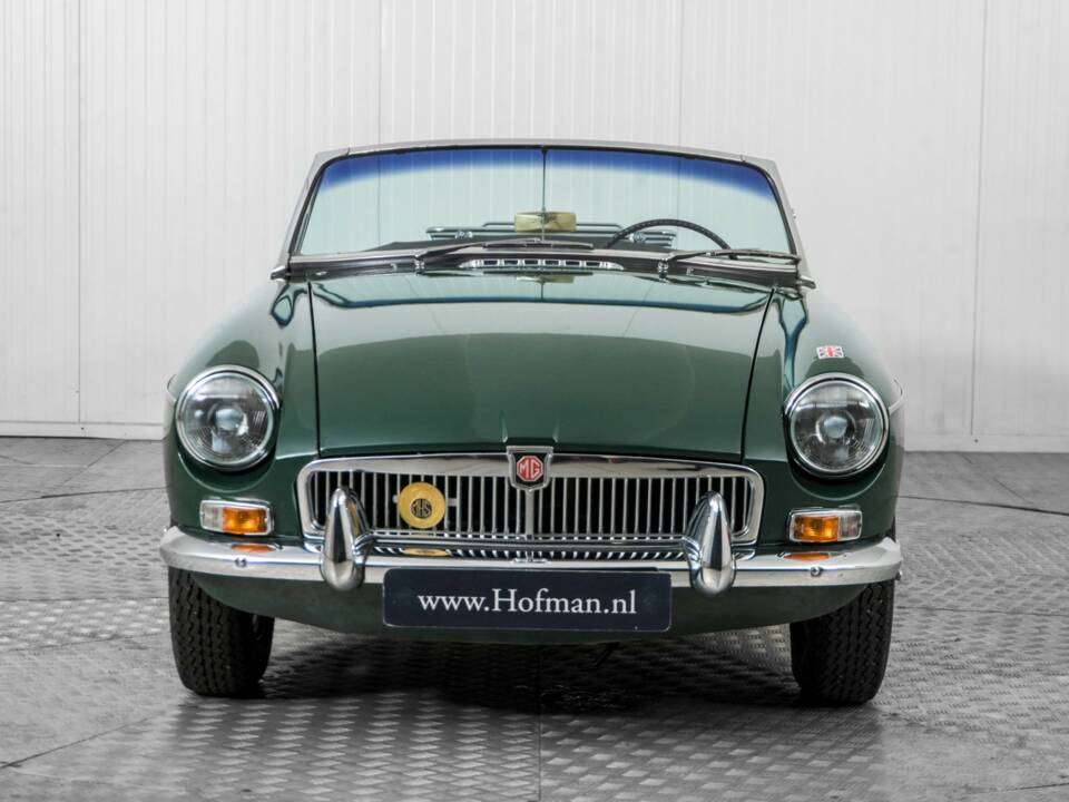 Afbeelding 14/50 van MG MGB (1965)