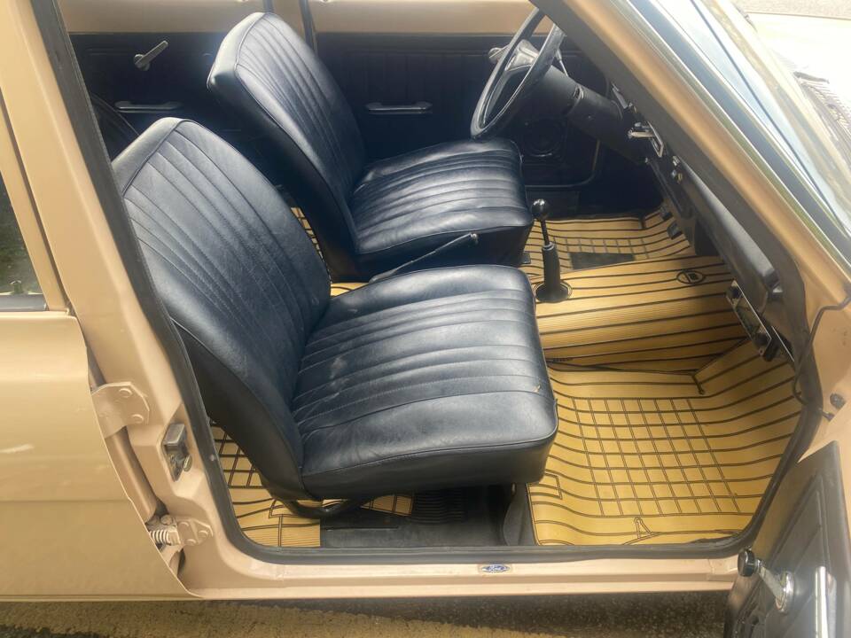Afbeelding 46/98 van Ford Escort 940 DeLuxe (1970)
