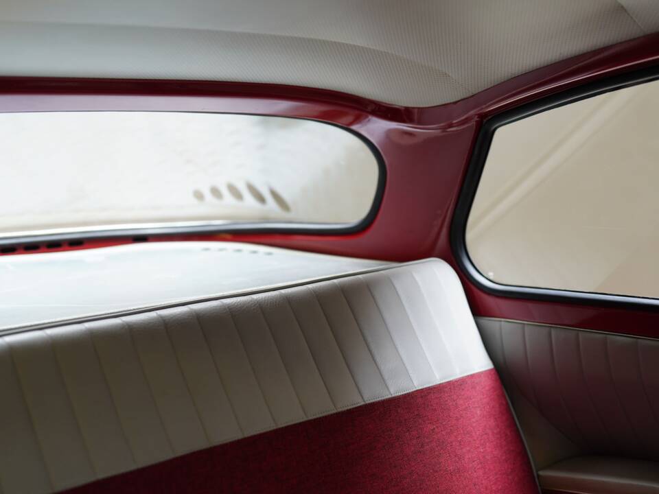 Image 57/100 of Saab 96 (1964)