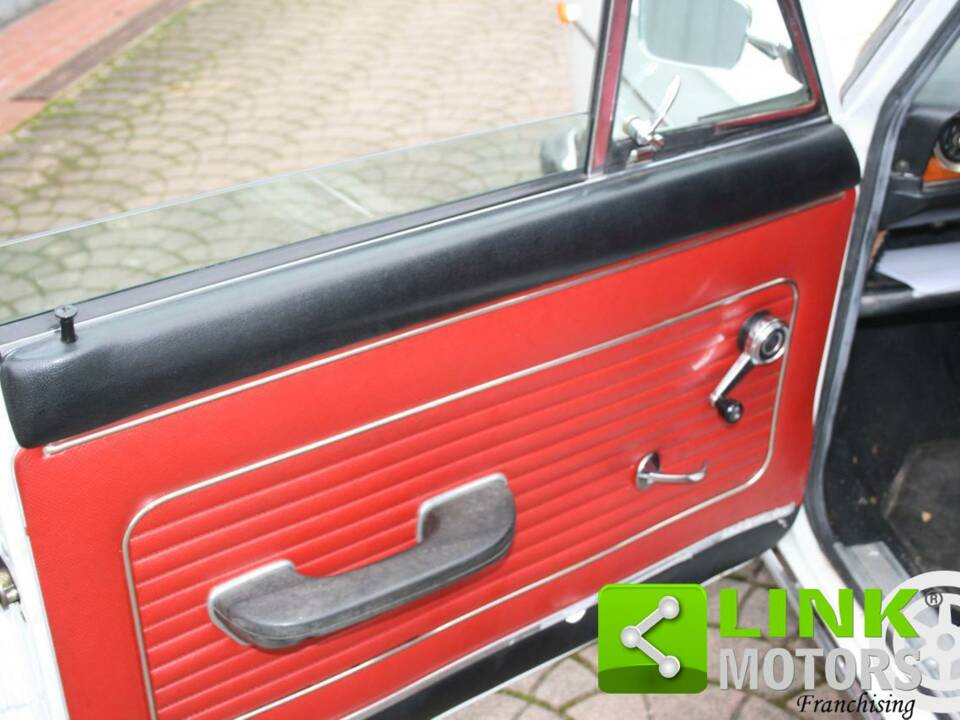 Image 6/10 de FIAT 125 S &#x2F; Speciale (1971)