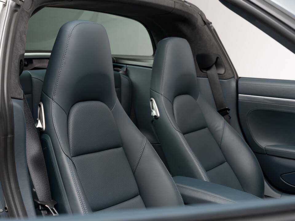 Image 28/37 of Porsche 911 Targa 4S (2016)