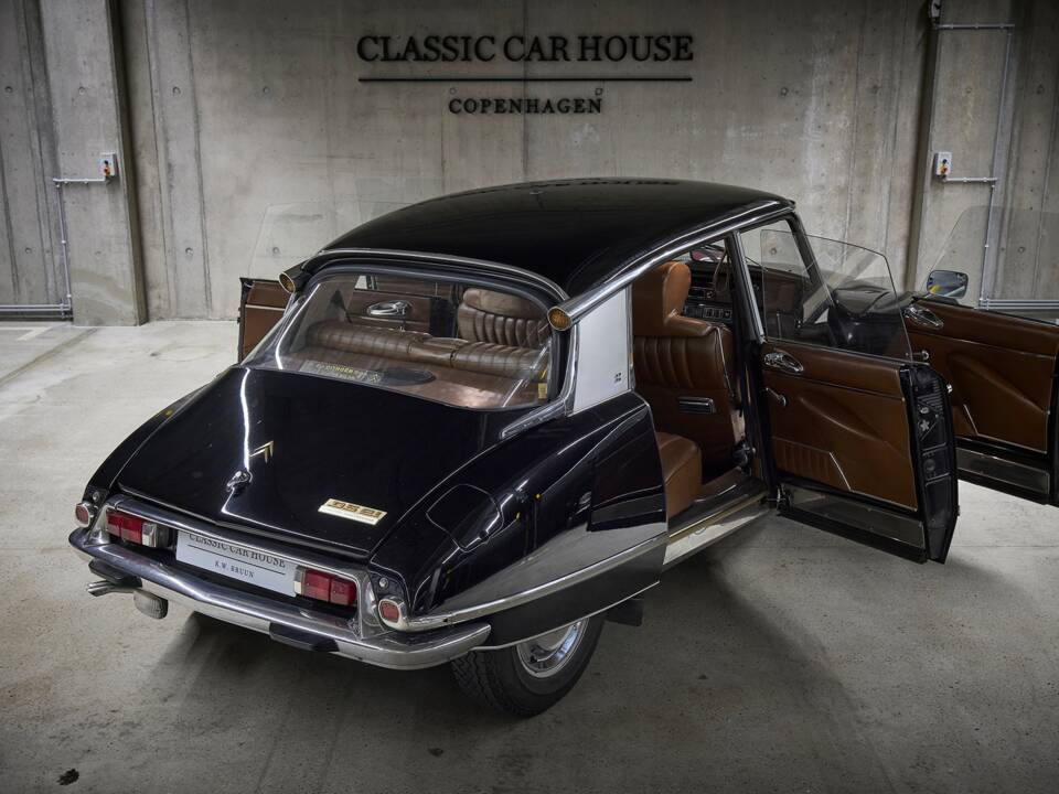 Image 43/98 de Citroën DS 21 Pallas (1971)