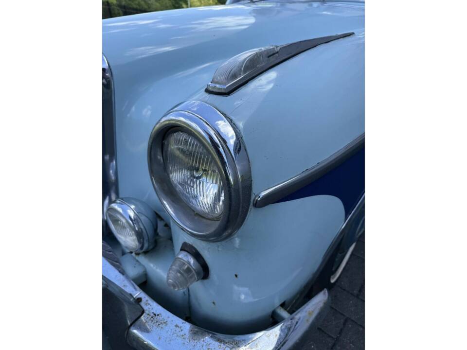 Afbeelding 33/50 van Mercedes-Benz 220 SE Cabriolet (1960)