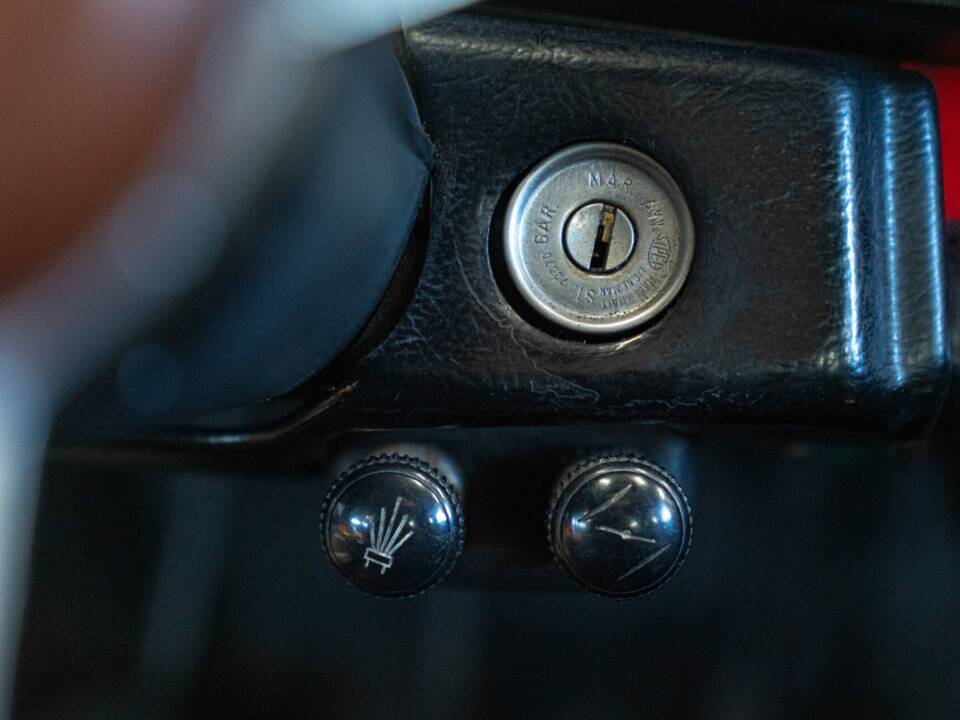 Image 28/50 of Alfa Romeo 1600 Spider (1972)