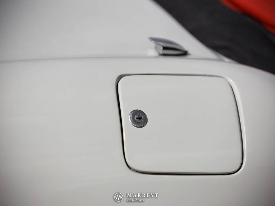 Image 45/70 of Lancia Aurelia B24 Convertible (1957)