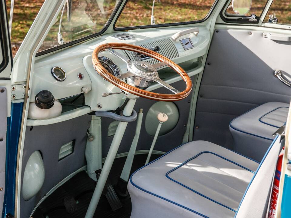 Bild 13/41 von Volkswagen T2 a/b (1964)