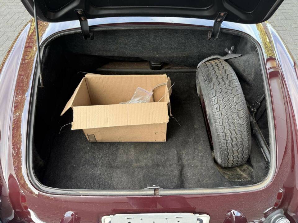 Image 31/50 de Mercedes-Benz 190 SL (1959)