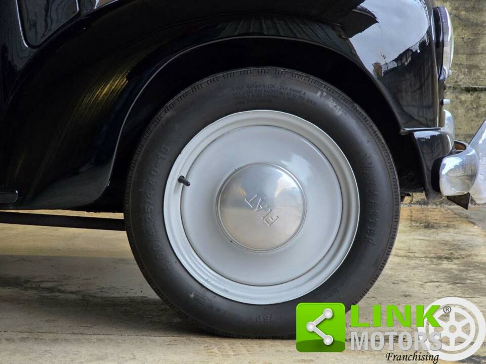 Image 8/10 of FIAT 500 C Topolino (1951)