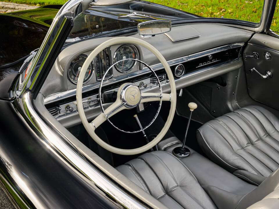 Bild 5/81 von Mercedes-Benz 300 SL Roadster (1959)