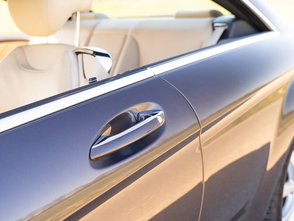 Image 24/67 of Mercedes-Benz CL 500 (2006)