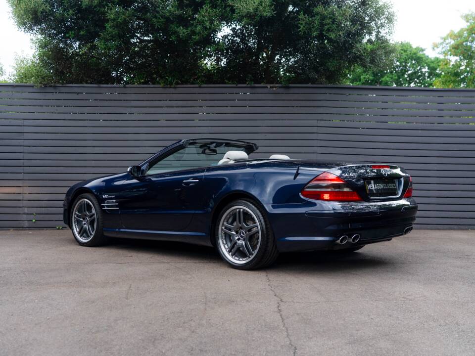 Image 3/56 de Mercedes-Benz SL 65 AMG (2004)