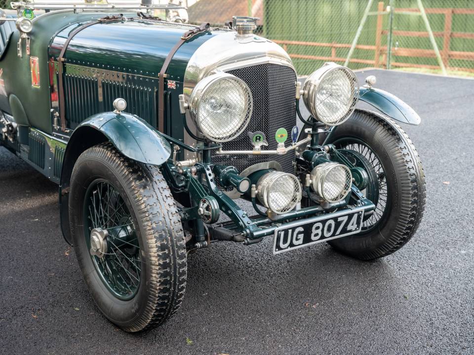 Image 26/39 of Bentley 6 1&#x2F;2 Liter Speed Eight Special (1935)