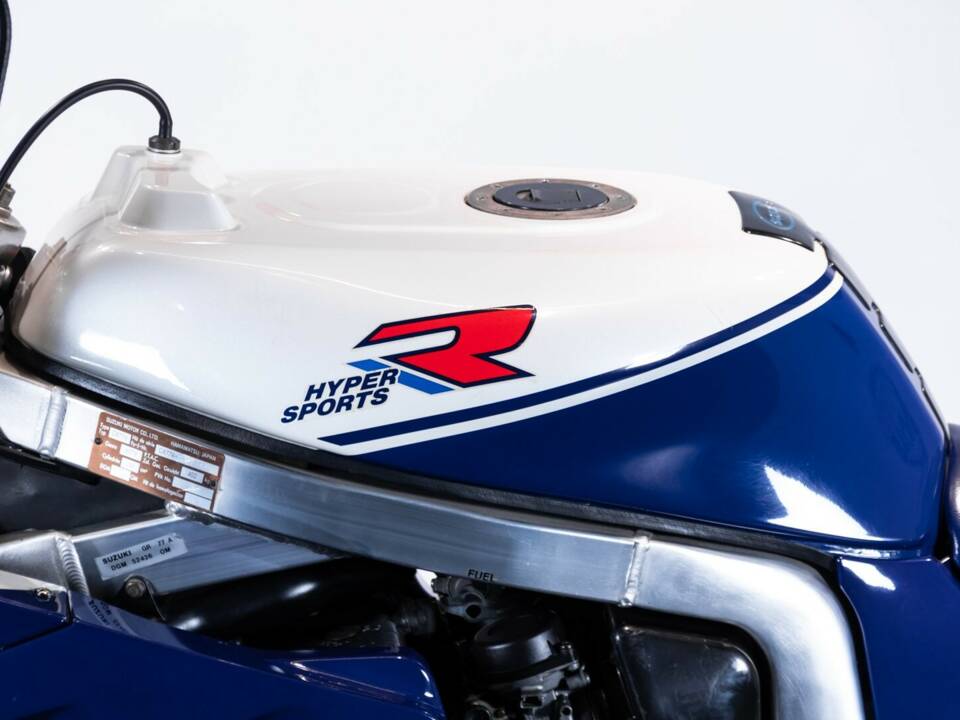 Bild 11/50 von Suzuki DUMMY (1988)