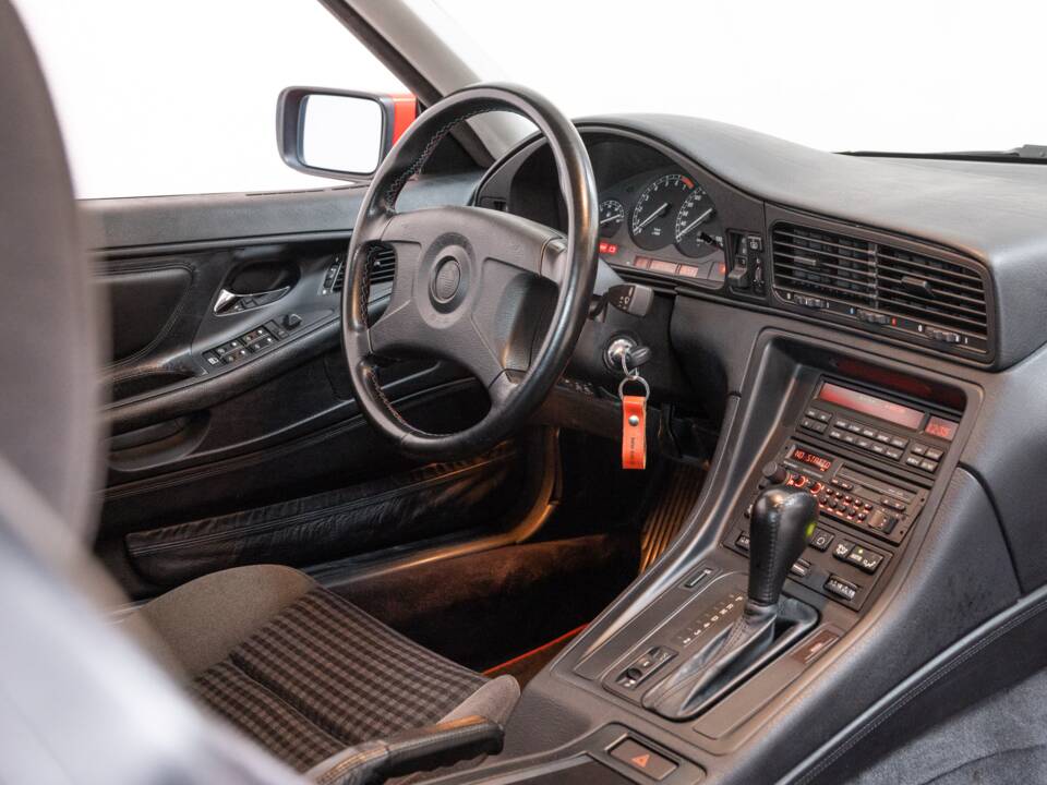 Image 11/24 of BMW 840Ci (1994)